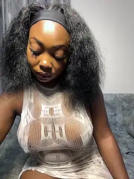 Hot Candyy  online show from June 23, 5:16 am