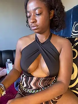 HotGarotinha online show from July 3, 7:36 am