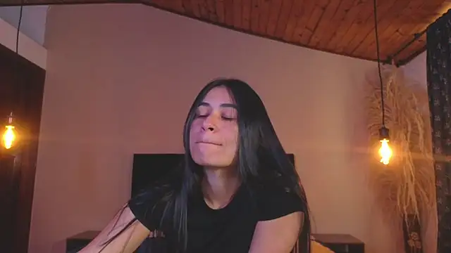 jackiie  online show from July 10, 1:33 pm