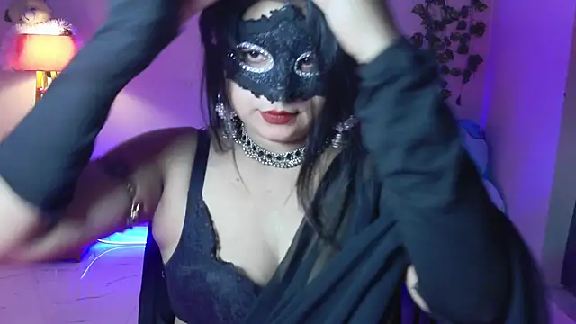 Red Heart  online show from June 26, 10:33 pm