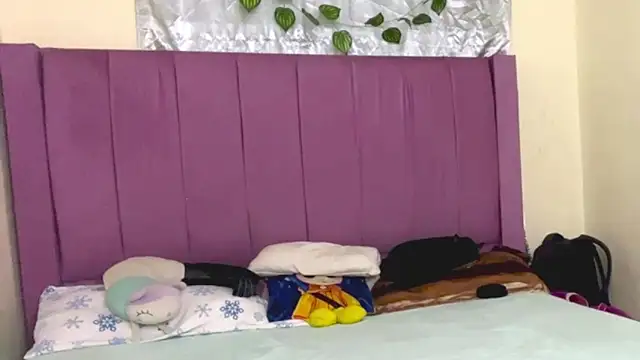 neomaki online show from June 19, 3:55 am
