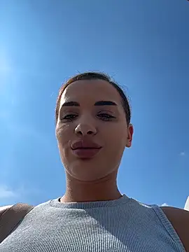 chloenyx online show from June 21, 1:04 pm