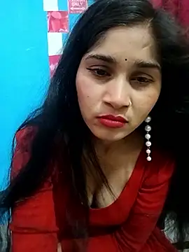 Naughty Kiara  online show from June 15, 4:02 am