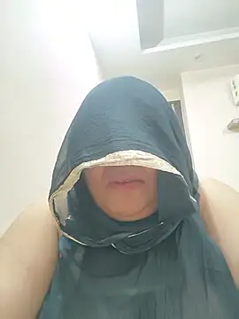 simranjeet kaur69 online show from June 7, 2:57 pm