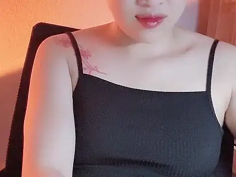 Lucy6868 online show from July 26, 5:20 pm