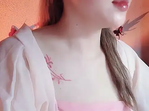Lucy6868 online show from June 14, 2:28 pm