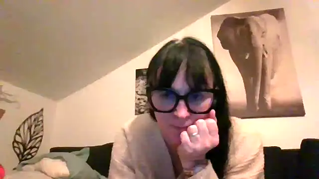 sexujuly88 online show from March 8, 9:51 pm