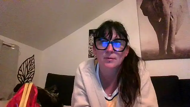 sexujuly88 online show from May 10, 8:00 pm
