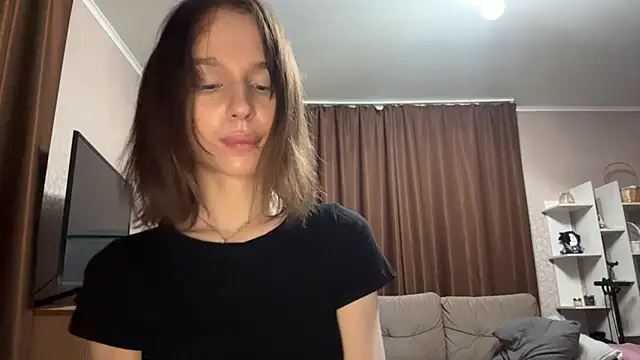 mivique online show from June 17, 12:34 am
