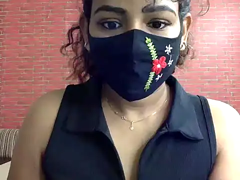 Nisha-moon online show from July 19, 7:21 am