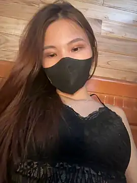 Mi-Yuri online show from June 4, 3:27 pm