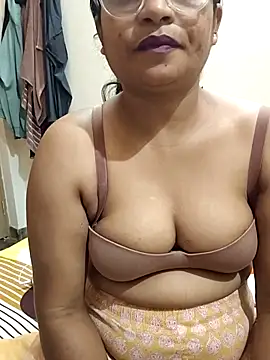 hot-shailu online show from June 14, 8:36 am