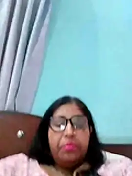 Hina4577 online show from June 7, 7:15 am