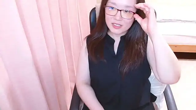 LENA-xo online show from June 6, 3:51 pm