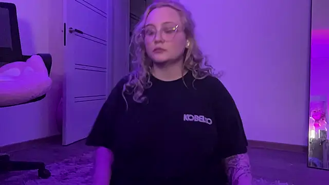 CamilaBrugliera online show from June 6, 2:12 pm