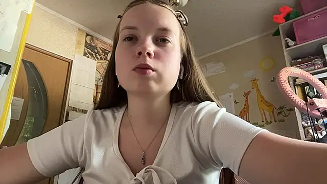 Aileyn online show from June 17, 8:37 am