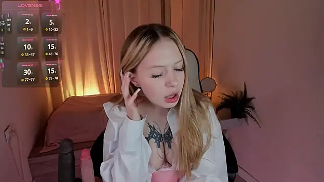 Veronika Blush online show from June 23, 9:18 am