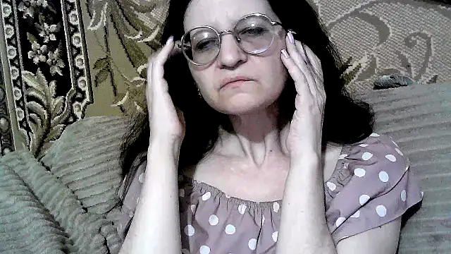 Dear Annet online show from June 7, 8:37 pm