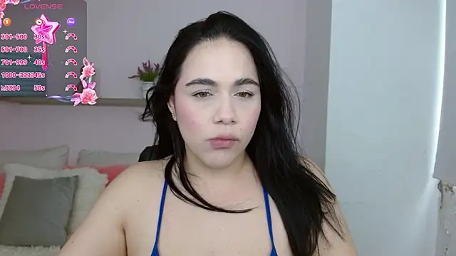 Samantha  11 online show from June 15, 8:31 pm