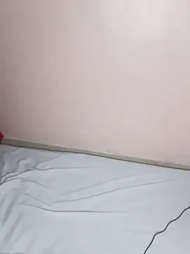 cutequeen 01 online show from June 15, 9:26 pm