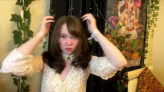 LoraPyana online show from June 18, 2:11 pm
