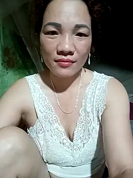 Eirlys-baby online show from July 9, 7:22 am