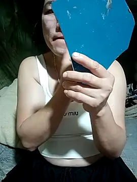 Eirlys-baby online show from August 3, 3:43 am