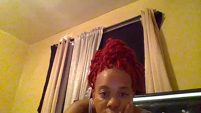 BoujieDee online show from July 29, 3:39 am
