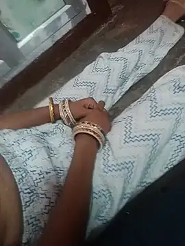 sexybhabi114 online show from July 20, 5:03 pm