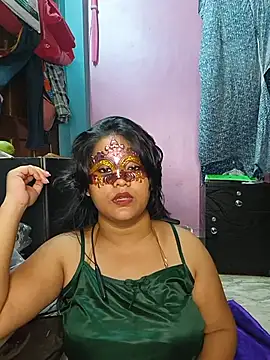 horny couple789 online show from June 22, 6:49 pm