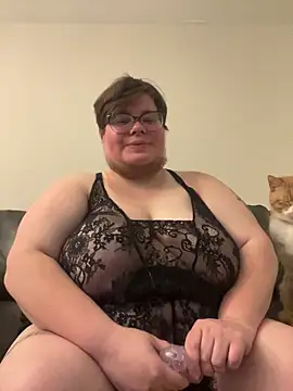 femboyphoenix online show from June 12, 2:08 am