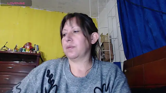 Evatoms37 online show from June 19, 3:44 am