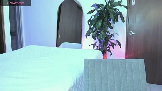 Niky Velvet online show from July 25, 3:46 am