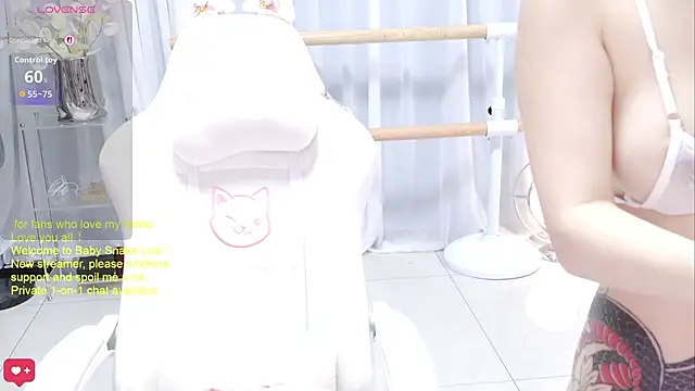 BabySnake online show from July 31, 5:52 am