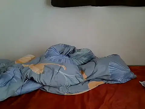 zelyp online show from July 19, 7:38 pm