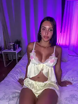aliyahmoon online show from July 26, 11:01 pm