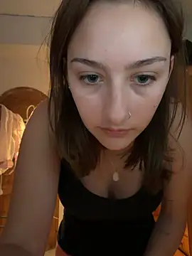 Violet Velvet online show from June 25, 5:14 pm