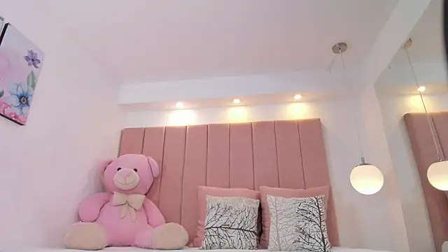 ariana lehman online show from June 17, 5:36 pm