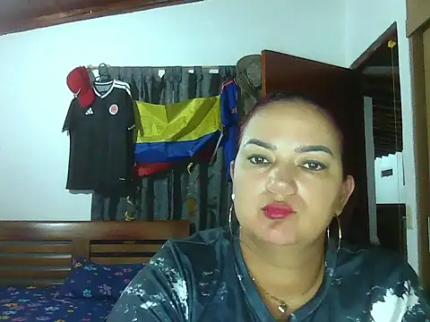 Ariel 691 online show from July 18, 1:31 am