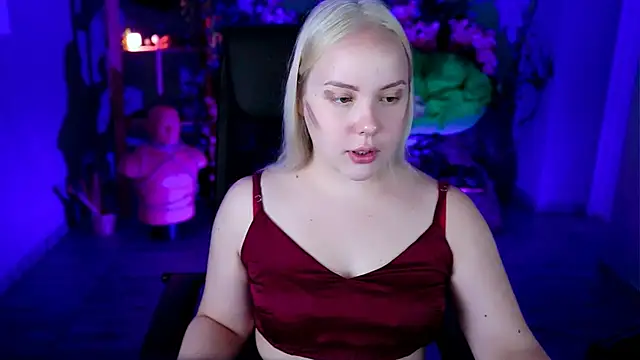 stellawatts online show from July 12, 12:06 pm