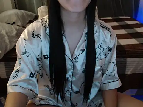 xsavanah01 online show from July 31, 2:23 am