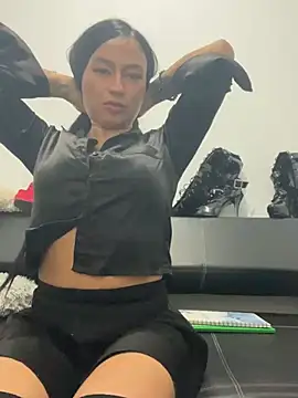SAKURA AKEMI online show from June 17, 3:41 am