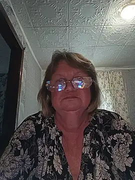 MilashkaCutie50 online show from July 4, 4:41 am