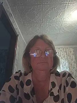 MilashkaCutie50 online show from July 15, 2:38 am