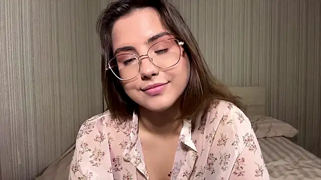 Mina Aston online show from July 13, 9:10 am