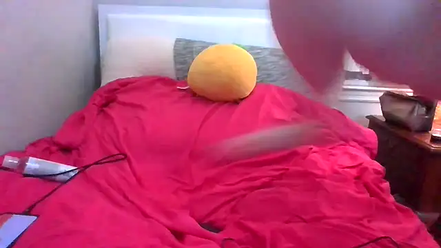 kittykitten8282 online show from June 25, 10:22 pm