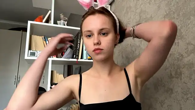 Mollybeans online show from July 9, 3:36 pm
