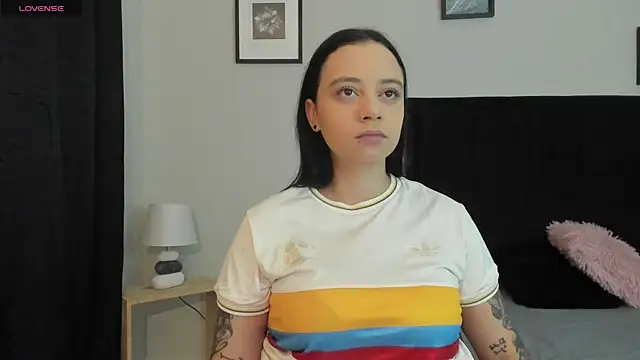 Sara B online show from July 3, 6:03 pm