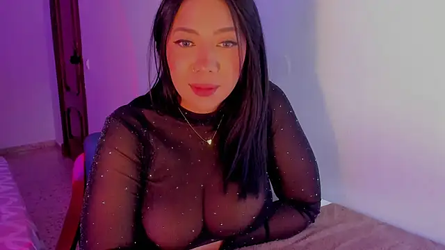 NicolePasqualott online show from May 18, 6:47 pm