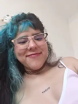 bonni and clyde online show from June 23, 9:57 pm